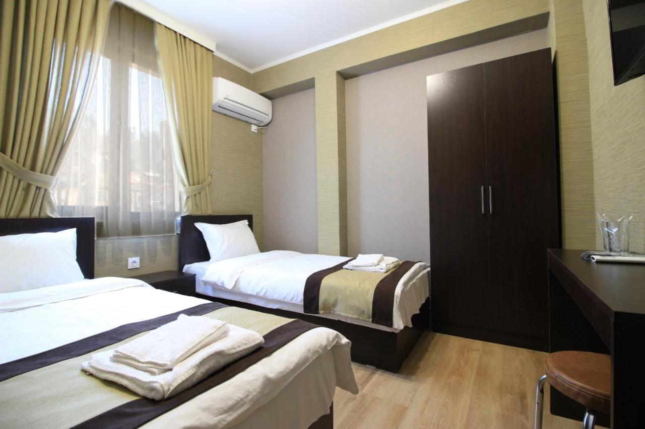 Къща За Гости Тони Zlatograd Exterior foto