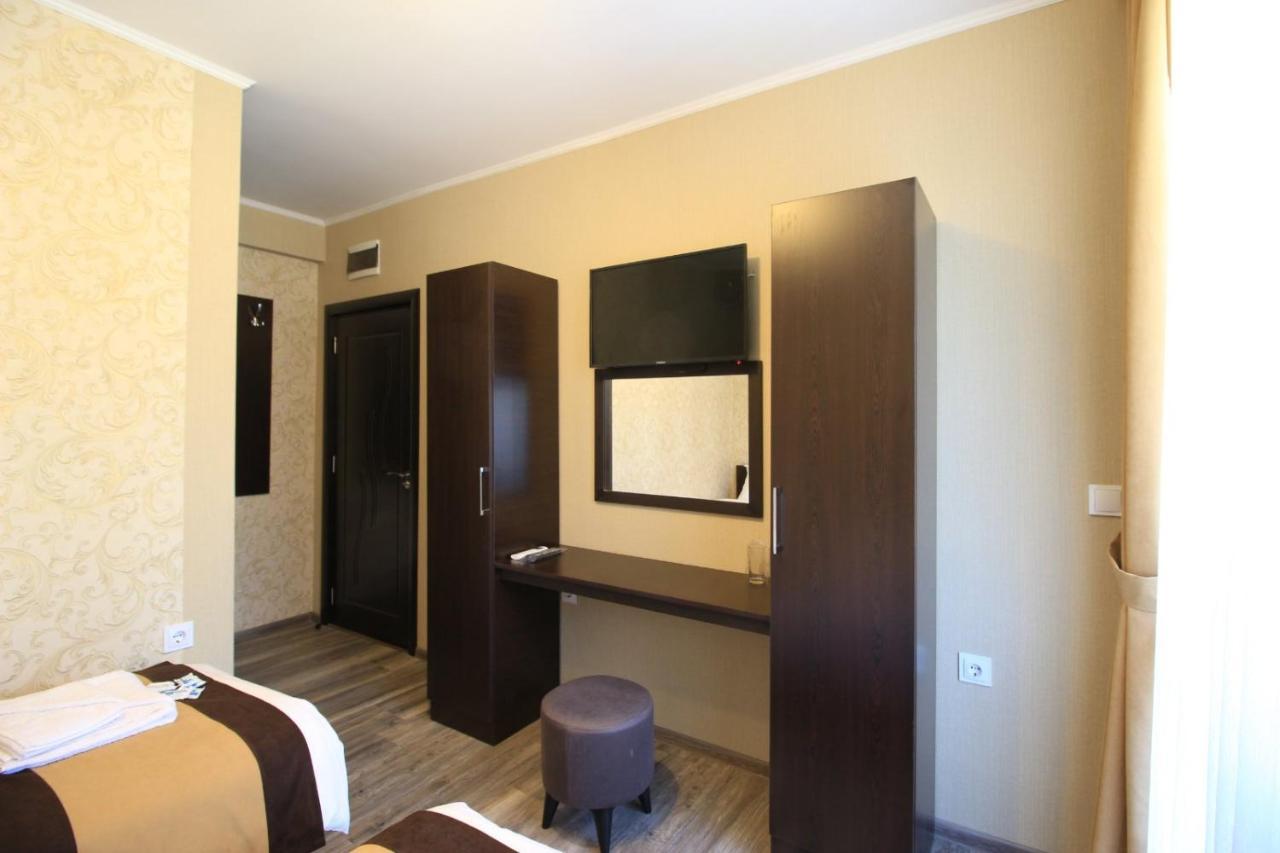 Къща За Гости Тони Zlatograd Exterior foto