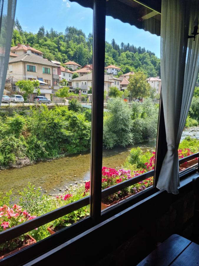 Къща За Гости Тони Zlatograd Exterior foto